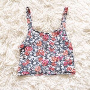 Aeropostale floral crop top. Size XS.